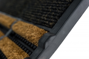 Zerbino in gomma con spazzole in cocco